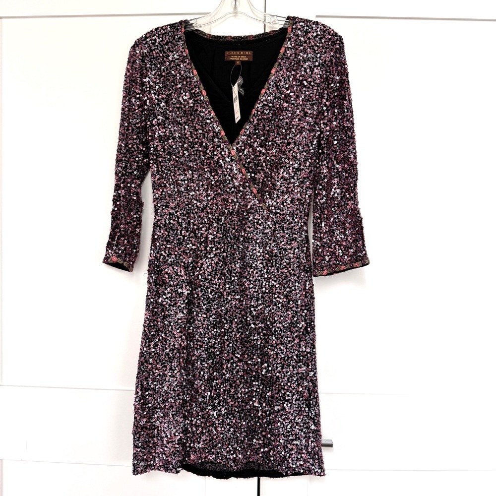 Anthropologie Varun Bahl Purple Pink Sequin Wrap Dress 3/4 Sleeve NWT Size 6 - Picture 4 of 10